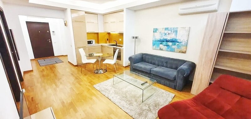 Aviatiei, 2 camere 67 mp, North Area Lake View 2014, Centrala, AC, Parcare